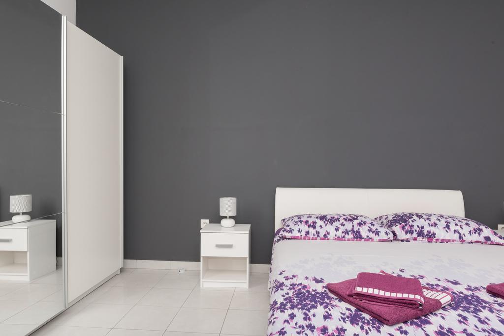 Apartment Dragan Grubišić Primosten Bagian luar foto